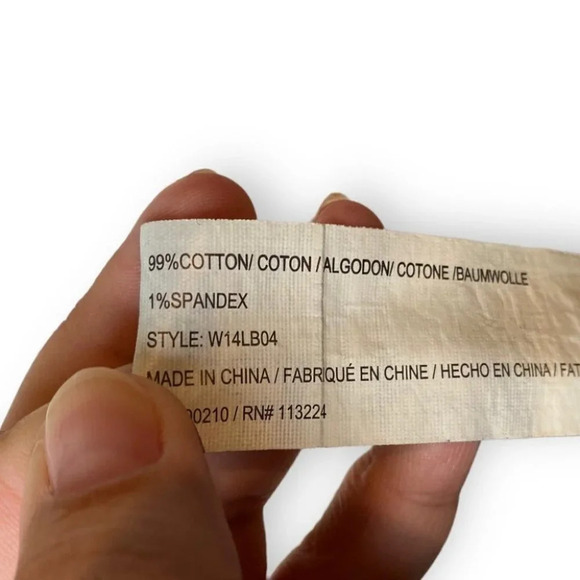 William Rast Rolled Crop Size 32 - Picture 9 of 9